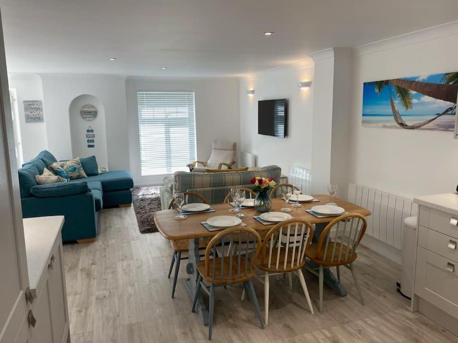 Surf'S Up! Perfect Base For Holidays Or Work In Cornwall St Columb Major エクステリア 写真